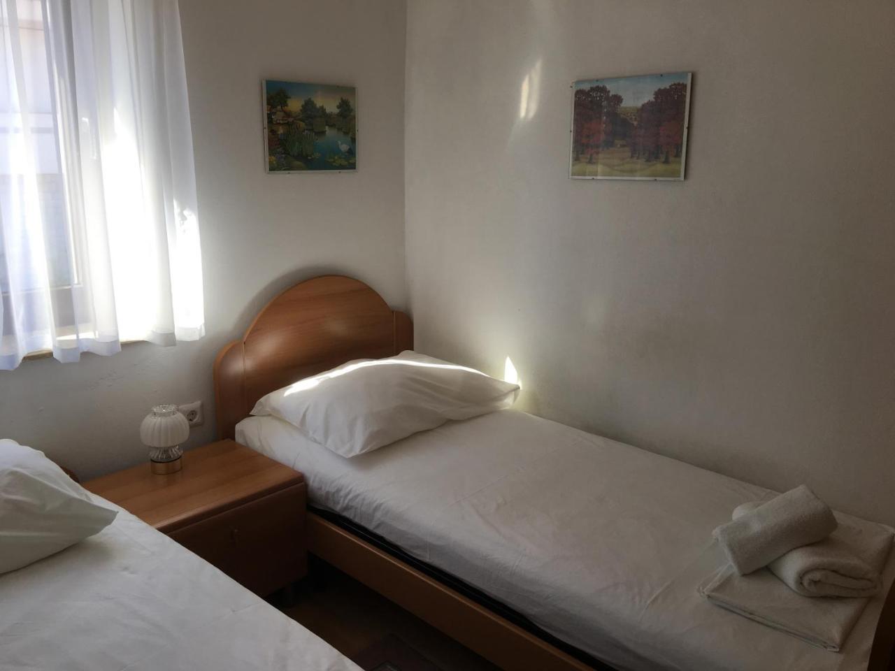 Ara-Aradi Lägenhet Baška Exteriör bild